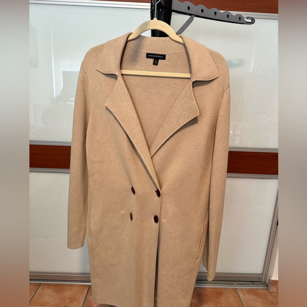 Banana Republic Tan Coatigan Sweater, M